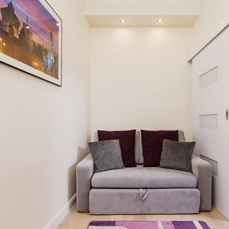 Modern Apartment Lubicz Krakow By Noclegi Renters Bagian luar foto