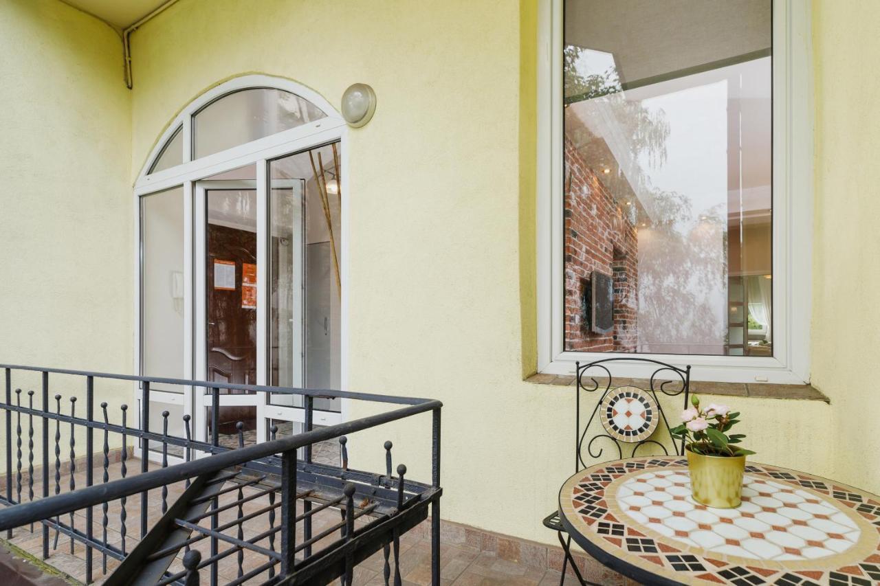 Modern Apartment Lubicz Krakow By Noclegi Renters Bagian luar foto