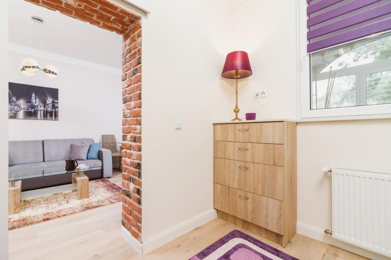 Modern Apartment Lubicz Krakow By Noclegi Renters Bagian luar foto