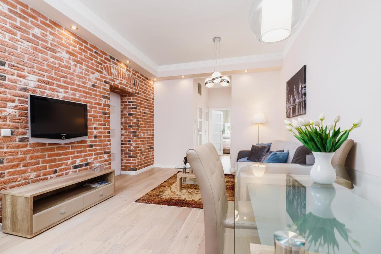 Modern Apartment Lubicz Krakow By Noclegi Renters Bagian luar foto