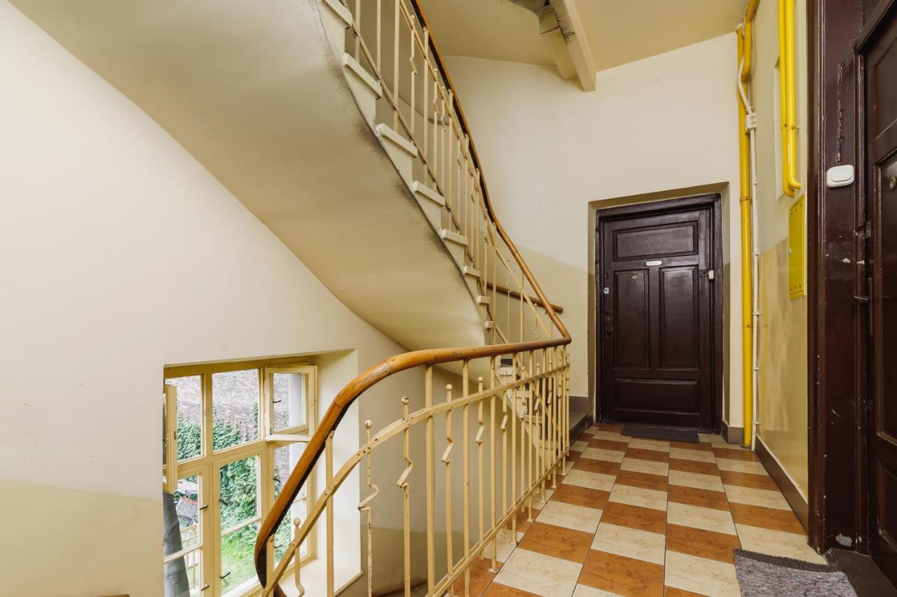 Modern Apartment Lubicz Krakow By Noclegi Renters Bagian luar foto